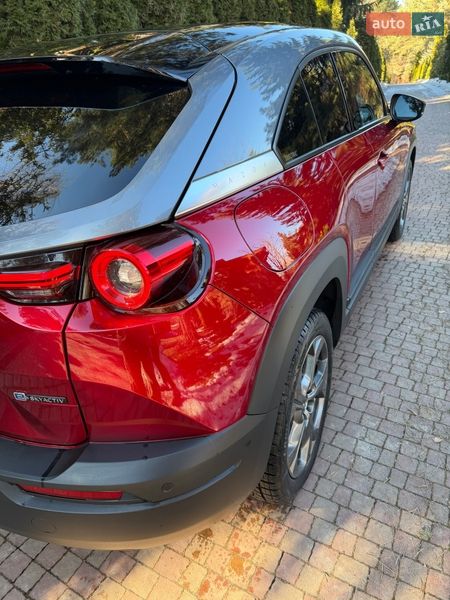 Внедорожник / Кроссовер Mazda MX-30 2021 в Киеве