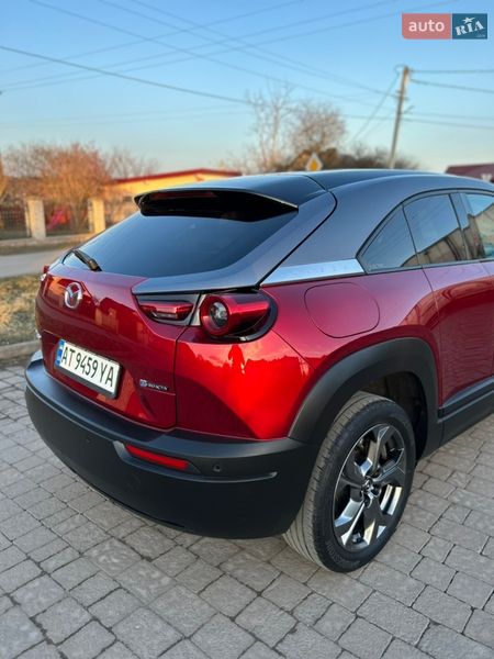 Внедорожник / Кроссовер Mazda MX-30 2020 в Ивано-Франковске