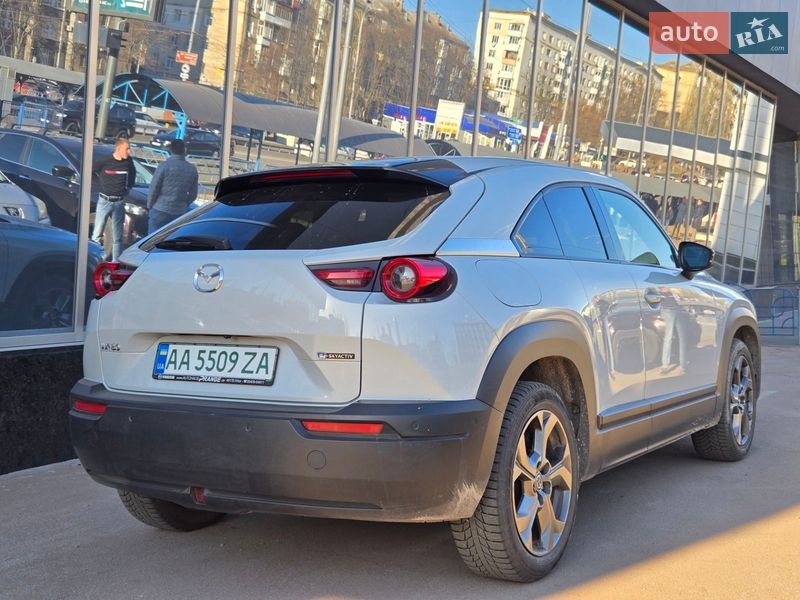 Позашляховик / Кросовер Mazda MX-30 2020 в Києві