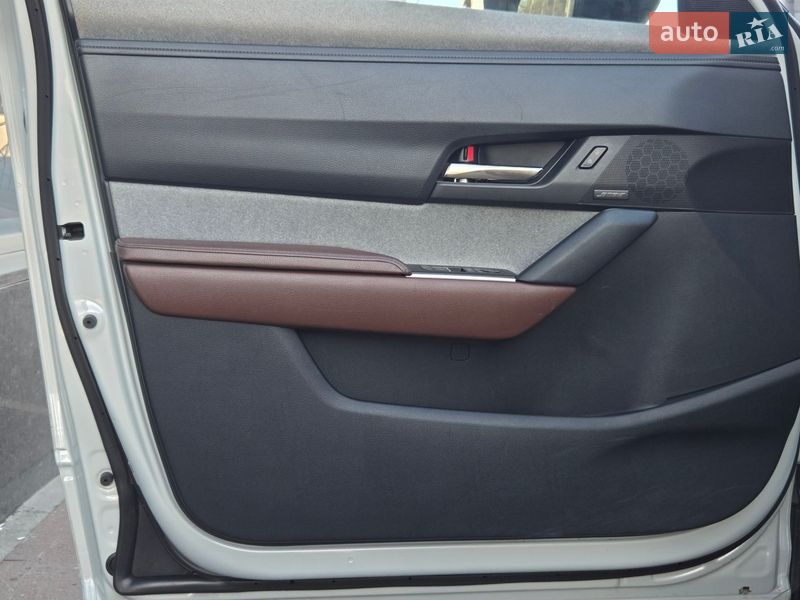 Позашляховик / Кросовер Mazda MX-30 2020 в Києві