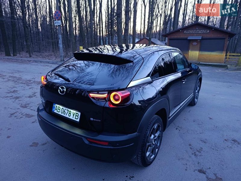 Позашляховик / Кросовер Mazda MX-30 2020 в Вінниці