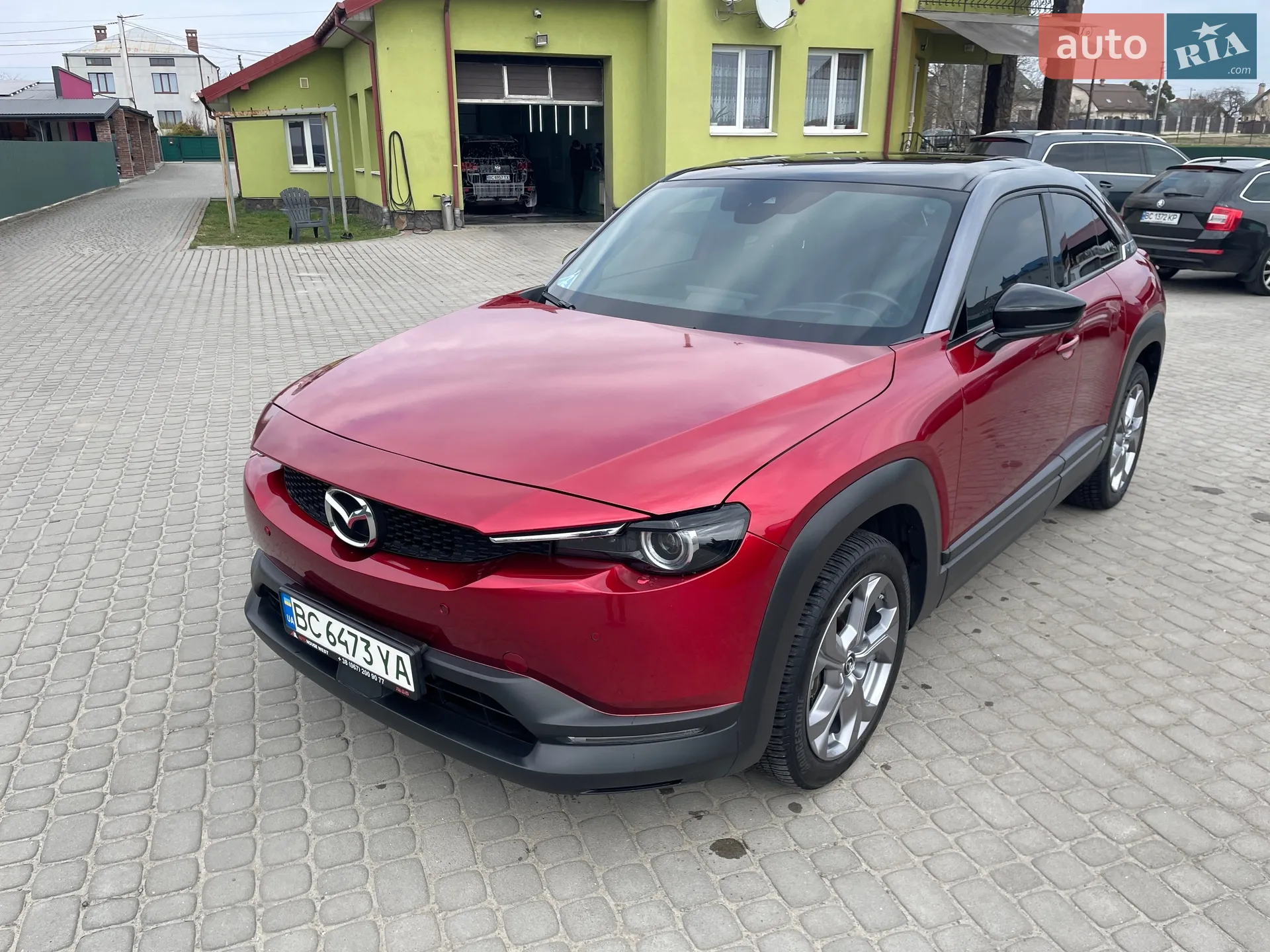 Mazda MX-30 2020 VIN JMZDR1WBJ00102345 фото оголошення 3 з 5