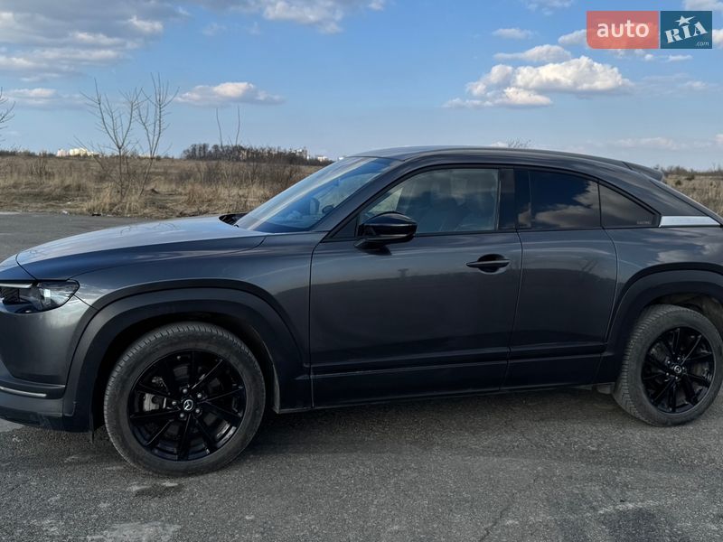 Внедорожник / Кроссовер Mazda MX-30 2020 в Белогородке фото 4 Внедорожник / Кроссовер Mazda MX-30 2020 в Белогородке