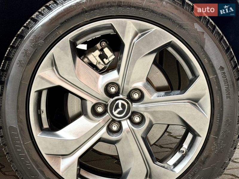 Позашляховик / Кросовер Mazda MX-30 2020 в Ужгороді