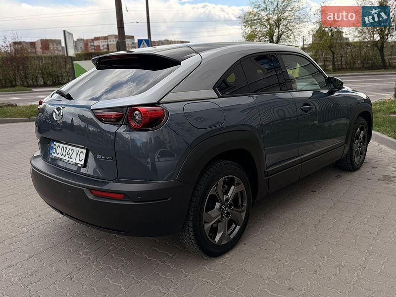 Позашляховик / Кросовер Mazda MX-30 2020 в Львові