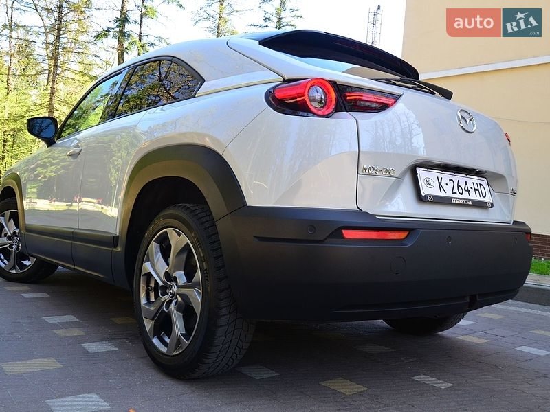 Внедорожник / Кроссовер Mazda MX-30 2021 в Дрогобыче