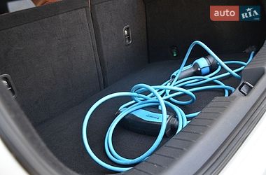 Внедорожник / Кроссовер Mazda MX-30 2021 в Дрогобыче