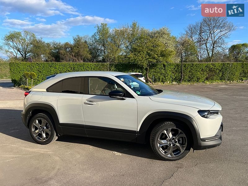 Внедорожник / Кроссовер Mazda MX-30 2020 в Стрые