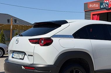 Внедорожник / Кроссовер Mazda MX-30 2020 в Киеве