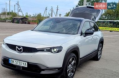 Внедорожник / Кроссовер Mazda MX-30 2020 в Ровно