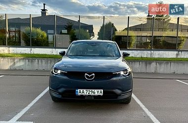 Внедорожник / Кроссовер Mazda MX-30 2021 в Киеве