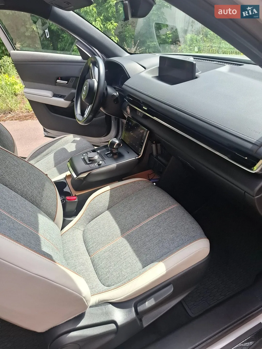 2021 Mazda MX-30 - мініатюра 8