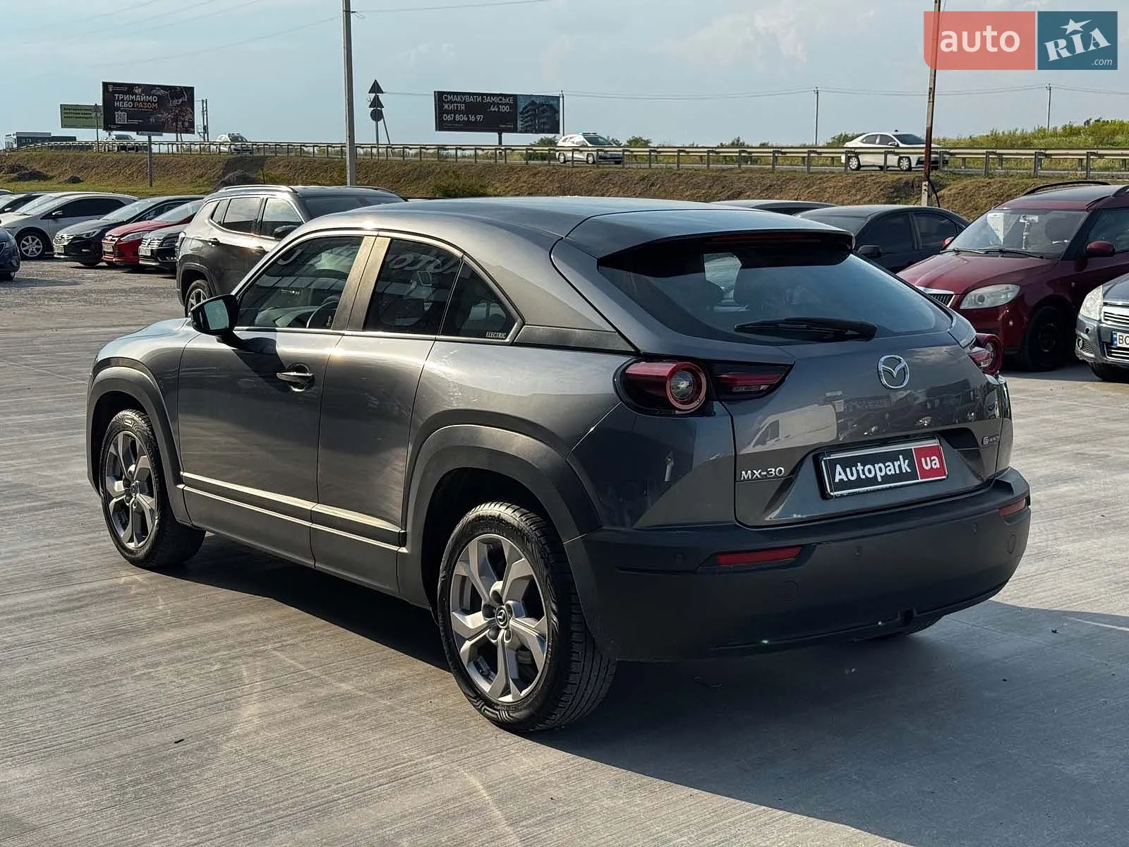 2021 Mazda MX-30 - мініатюра 10