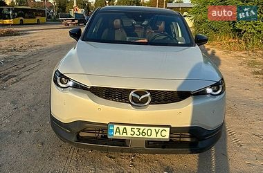 Позашляховик / Кросовер Mazda MX-30 2020 в Києві