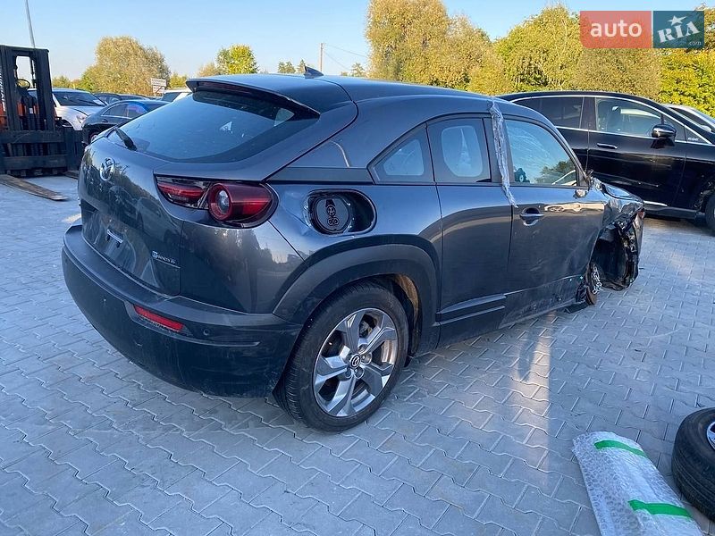 Внедорожник / Кроссовер Mazda MX-30 2023 в Львове