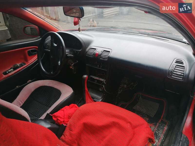 Купе Mazda MX-3 1993 в Белой Церкви