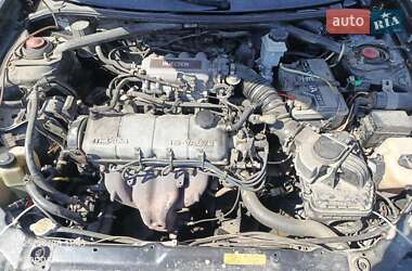 Купе Mazda MX-3 1993 в 