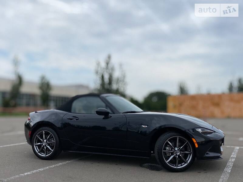 Родстер Mazda MX-5 2016 в Києві