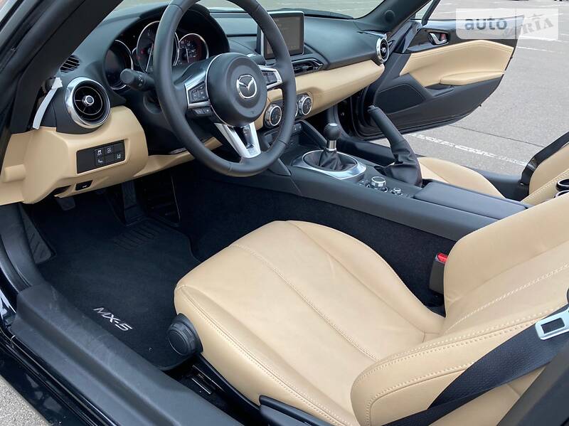 Родстер Mazda MX-5 2016 в Києві