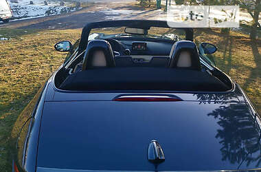 Родстер Mazda MX-5 2015 в 