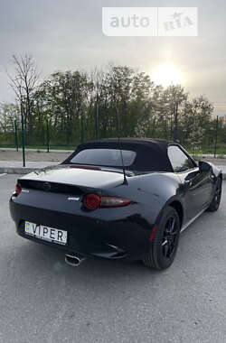 Родстер Mazda MX-5 2016 в 