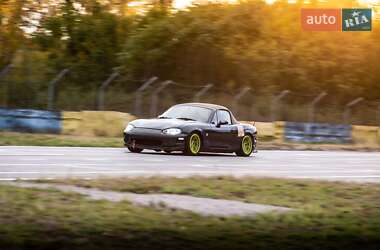 Родстер Mazda MX-5 1998 в Дніпрі