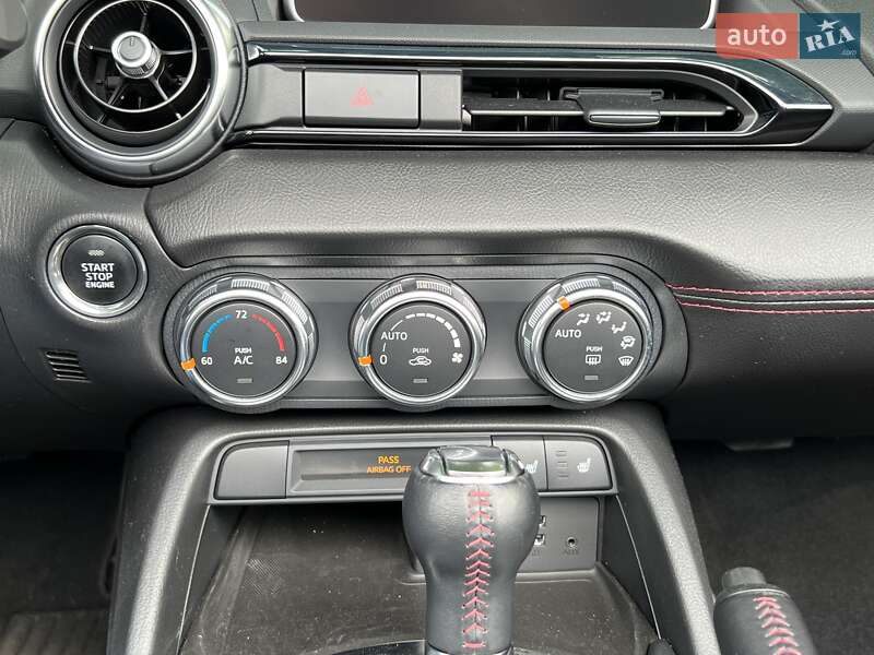 Родстер Mazda MX-5 2016 в Львові
