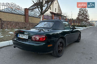 Родстер Mazda MX-5 1998 в 