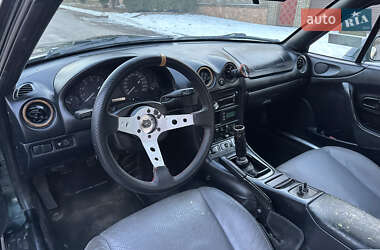 Родстер Mazda MX-5 1998 в 