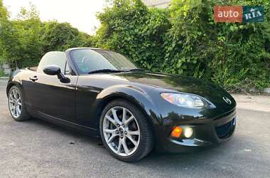 Родстер Mazda MX-5 2013 в 