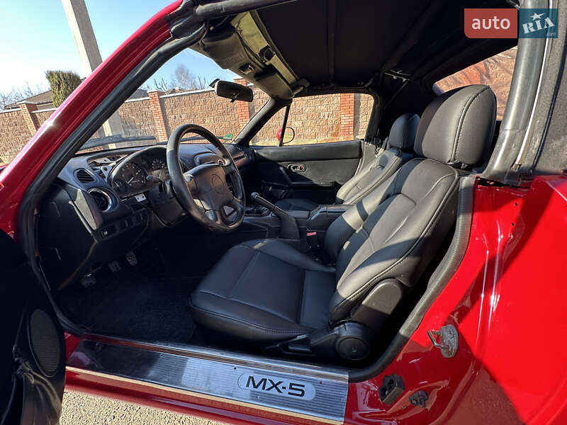 Родстер Mazda MX-5 1996 в Ровно