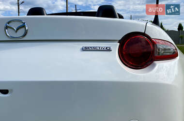 Родстер Mazda MX-5 2021 в 