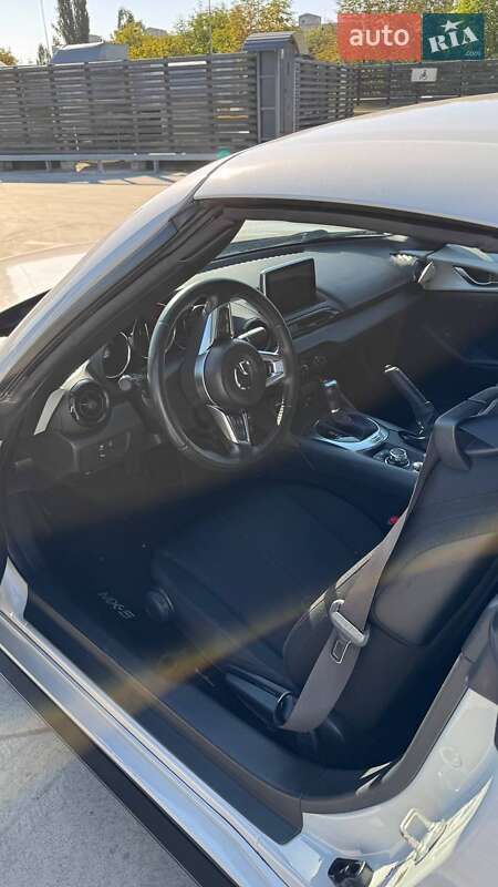 Родстер Mazda MX-5 2017 в Киеве