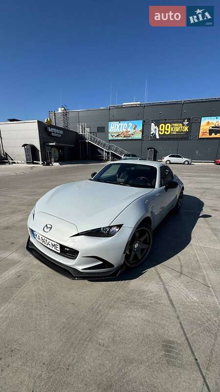Родстер Mazda MX-5 2017 в Киеве