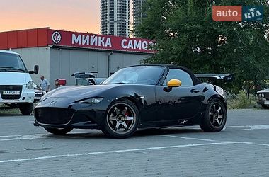 Родстер Mazda MX-5 2016 в Киеве