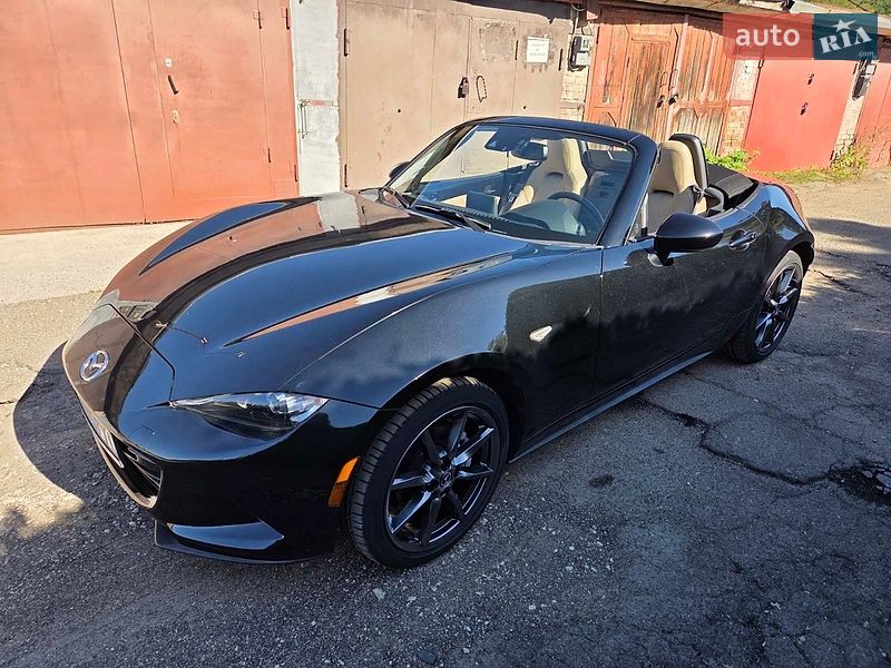 Родстер Mazda MX-5 2016 в Киеве