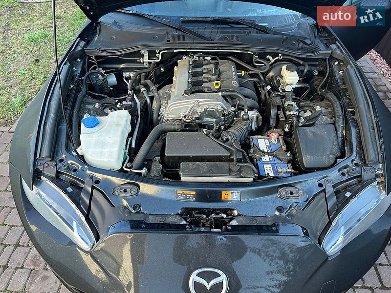 Родстер Mazda MX-5 2021 в Дмитрівці