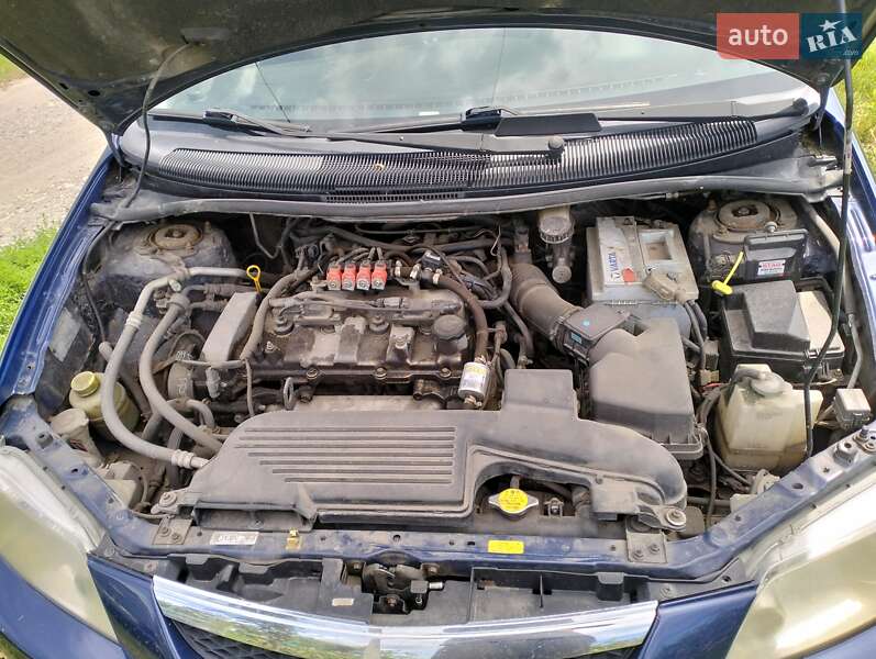Мінівен Mazda Premacy 2003 в Бобровиці