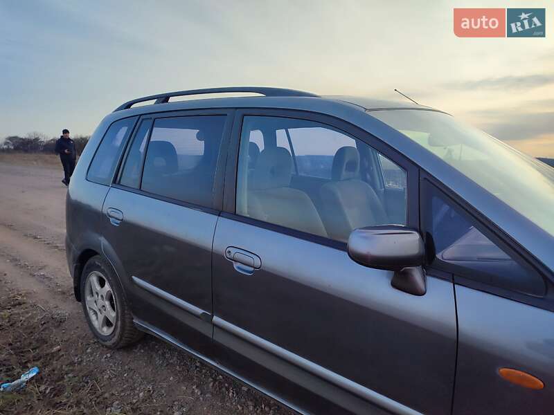 Минивэн Mazda Premacy 2003 в Ровно