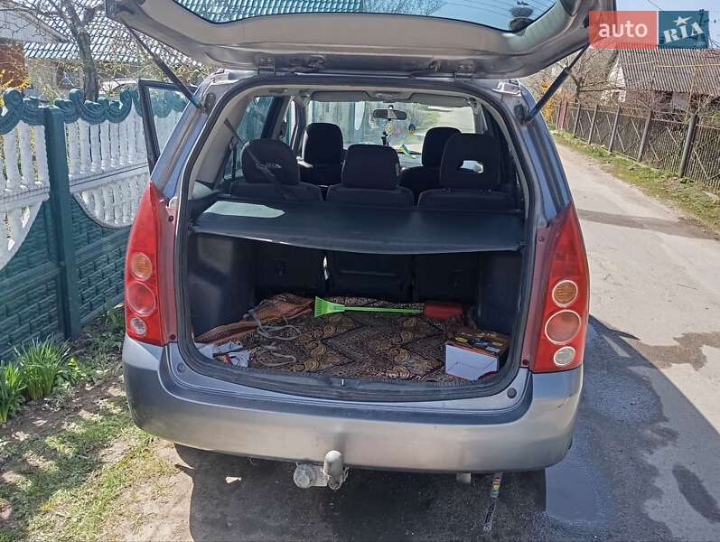 Минивэн Mazda Premacy 2004 в Белогорье