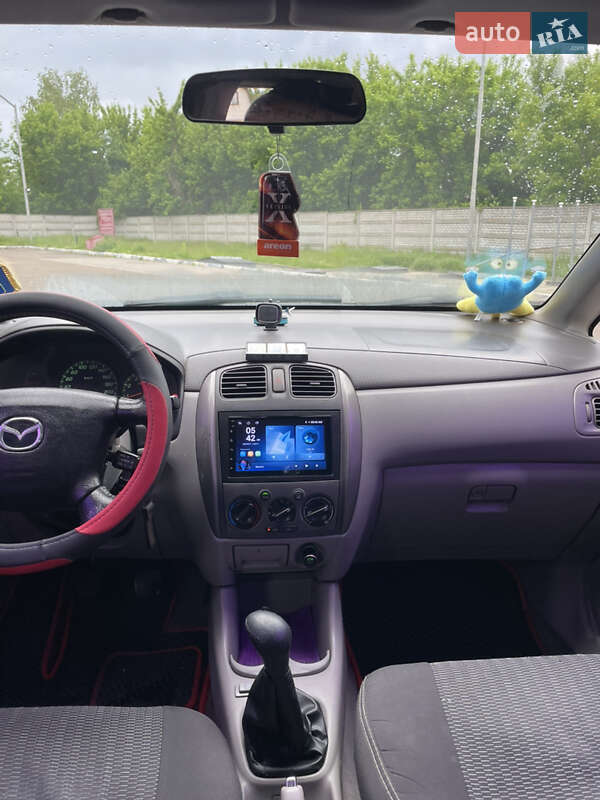 Минивэн Mazda Premacy 2001 в Бобровице