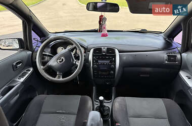 Минивэн Mazda Premacy 2002 в 