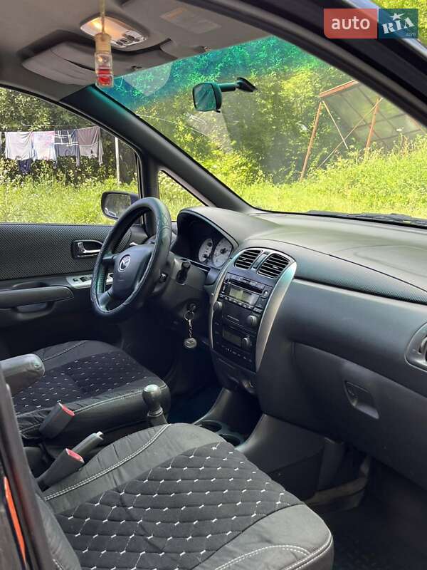 Минивэн Mazda Premacy 2005 в Зборове