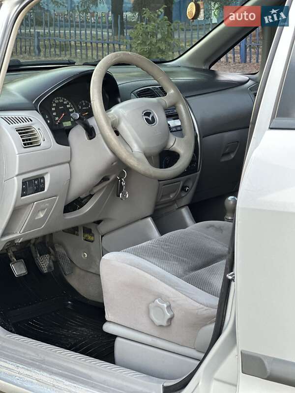 Минивэн Mazda Premacy 2002 в Одессе