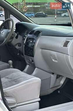 Минивэн Mazda Premacy 2002 в 