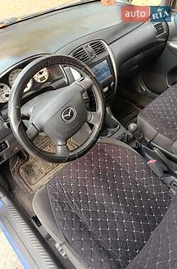 Минивэн Mazda Premacy 2003 в 