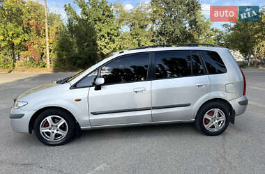 Минивэн Mazda Premacy 2000 в 