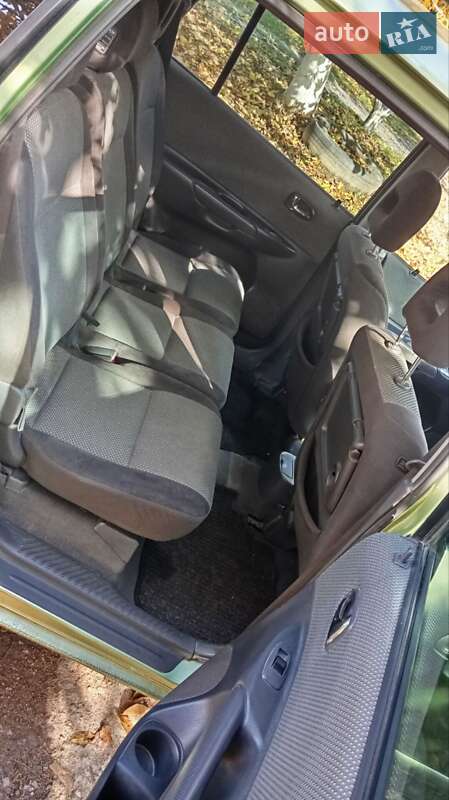 Минивэн Mazda Premacy 2002 в Виннице