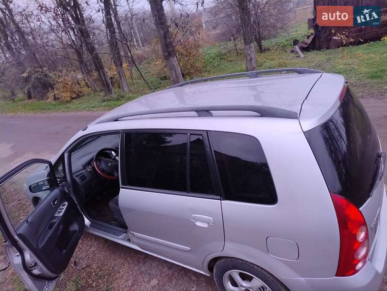 Минивэн Mazda Premacy 2003 в Новом Буге