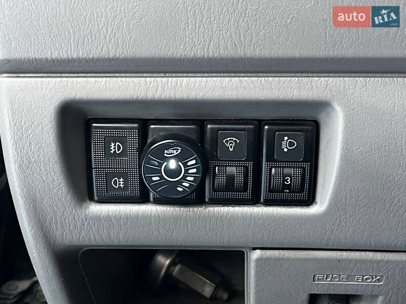 Минивэн Mazda Premacy 2000 в Киеве